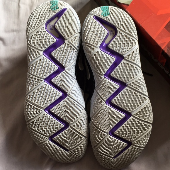 Men’s Nike Kyrie 4 Ankletaker Colorwear - Picture 4 of 6